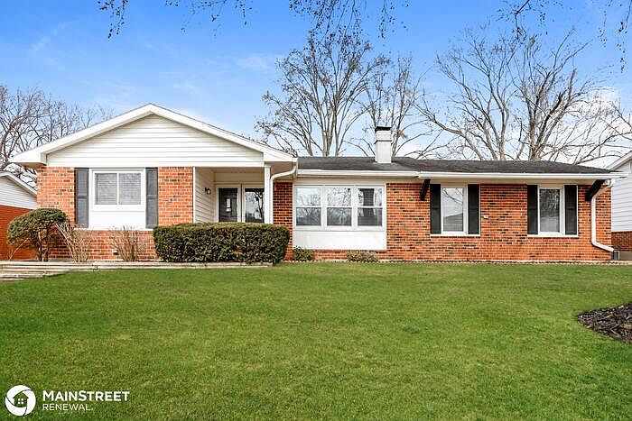 1st image of 2145 Canterbury Dr