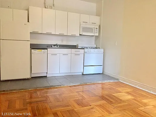 Rented by Living New York | media 14