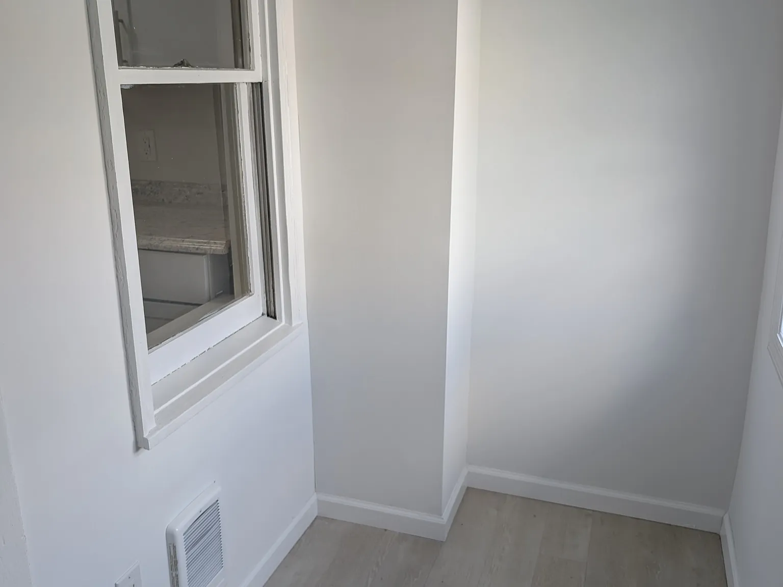 2 bed, 690 sqft, $875 — Photo 1