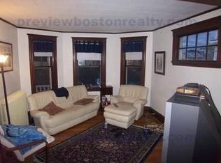 88 Nonantum St, Brighton, MA 02135