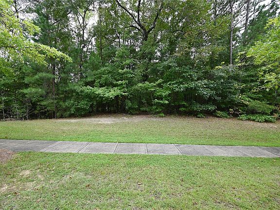2nd image of 2562 Blackwood Ct