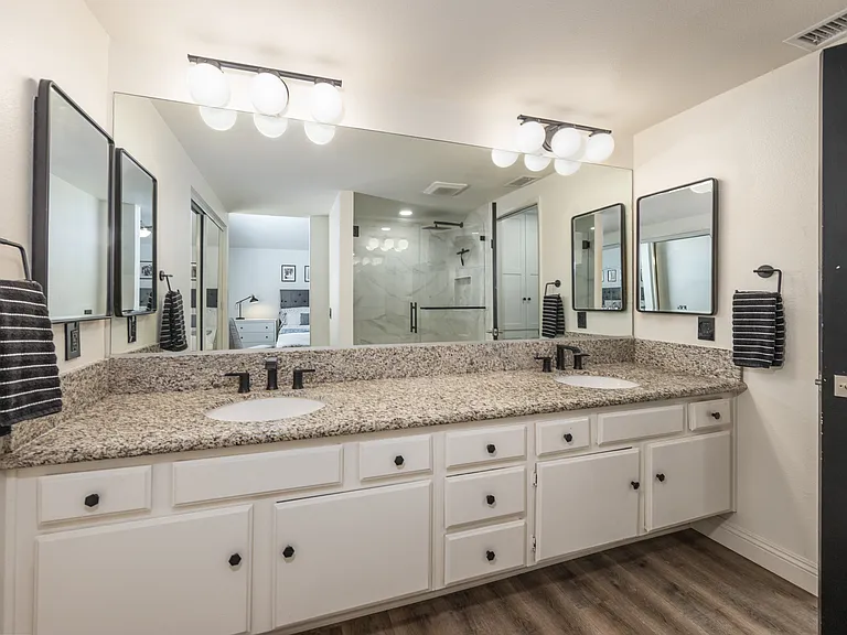 1605 Lisa Ln — Photo 18