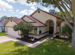 1934 Glen Meadows Cir, Melbourne, FL 32935