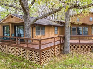 970 Cable Point Dr, Climax Springs, MO 65324