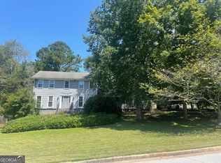 920 Sugar Creek Dr SE, Conyers, GA 30094