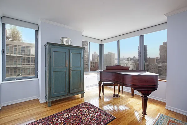 Sold by Brown Harris Stevens | media 18