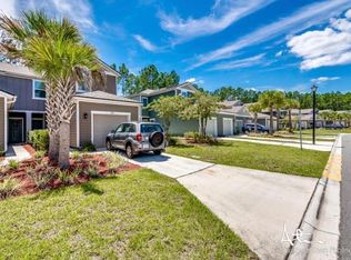 656 Servia Dr, Saint Johns, FL 32259