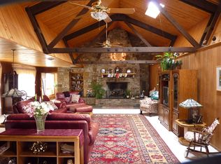 356 River View Dr, Verona, VA 24482