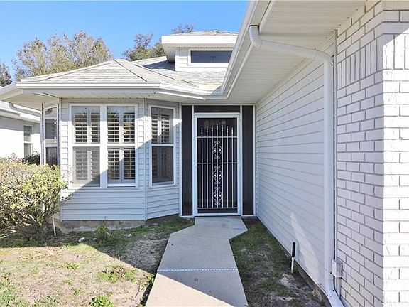 2nd image of 21844 Royal St Georges Ln