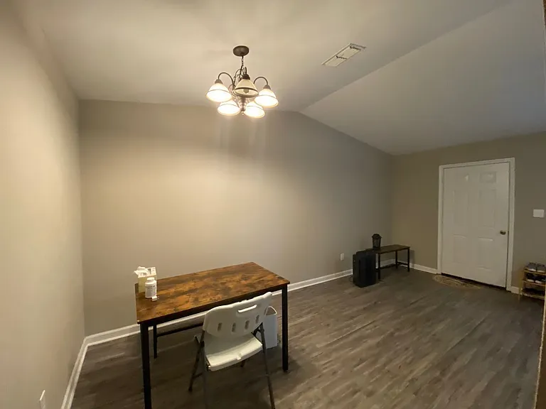 1226 Brafforton Dr — Photo 8