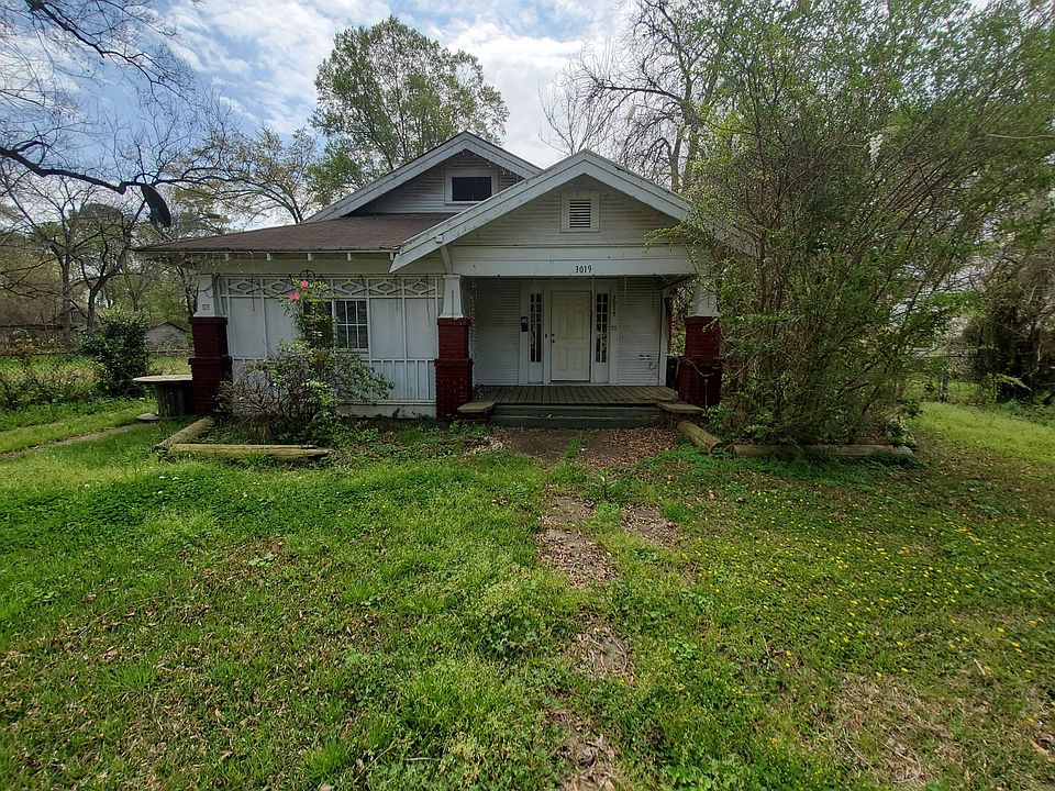 1st image of 3019 Desoto St