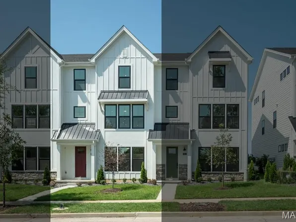 16534 Yellowwood Dr #48-302, Chesterfield, MO 63017