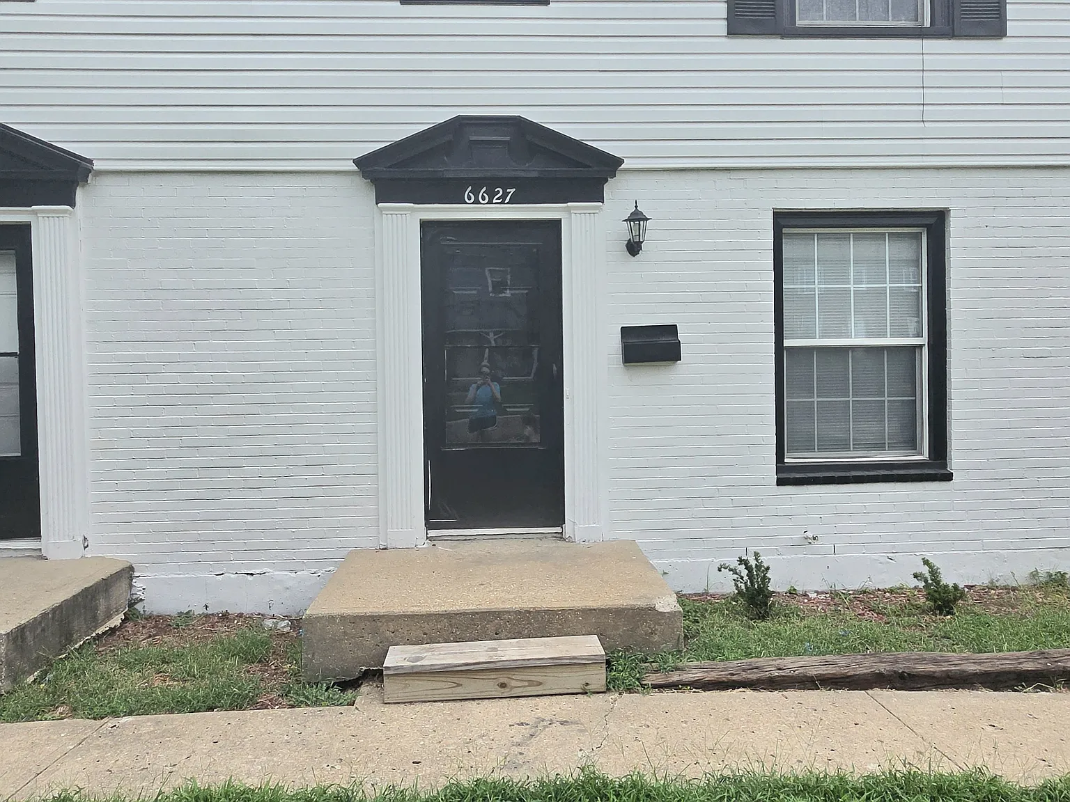 4 bed, 1600 sqft, $1,850 — Photo 2