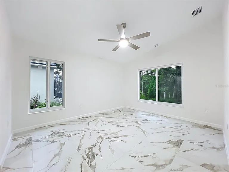 11148 Pinewood Cove Ln — Photo 30
