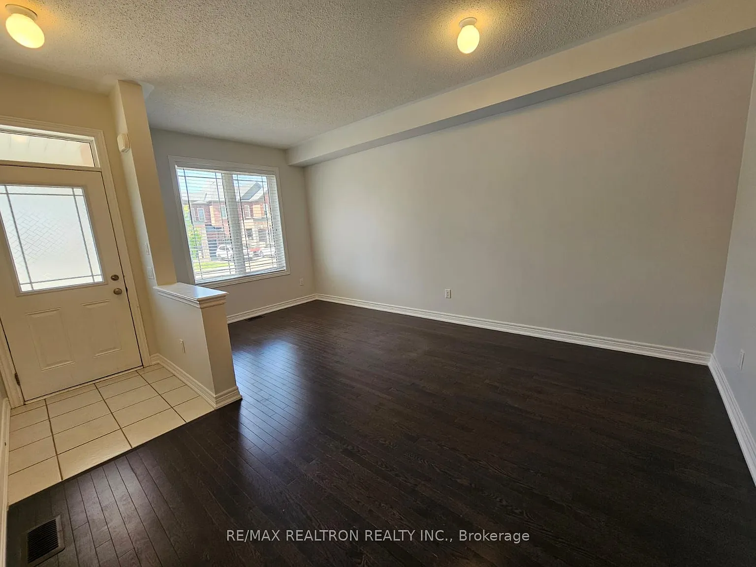 3 bed, $2,950 — Photo 4