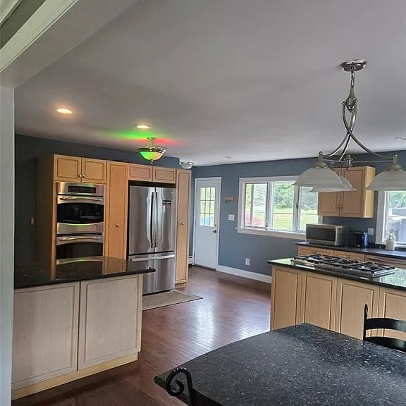 781 Western Hwy — Photo 6