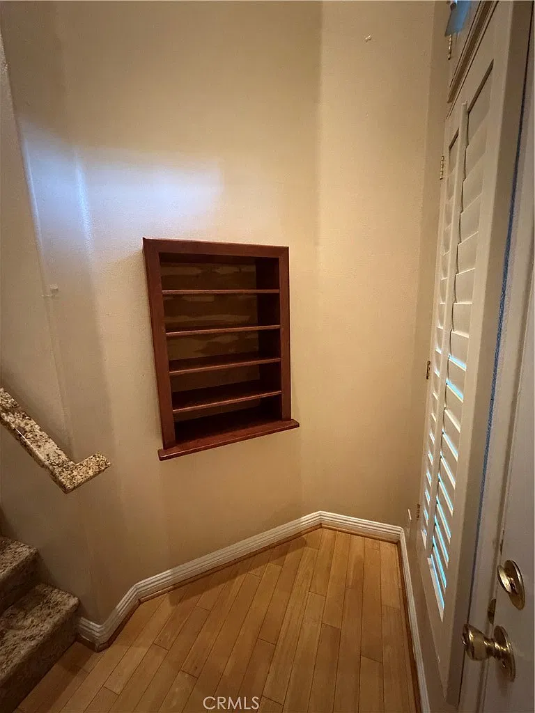 2 bed, 1291 sqft, $3,900 — Photo 4
