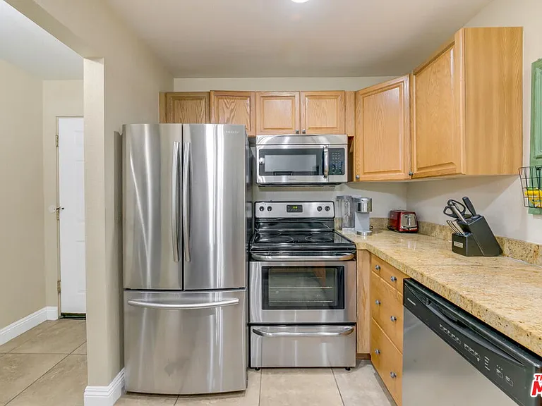78225 Cabrillo Ln #105 — Photo 8