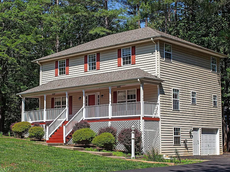 100 Fir Tree Ln — Photo 23