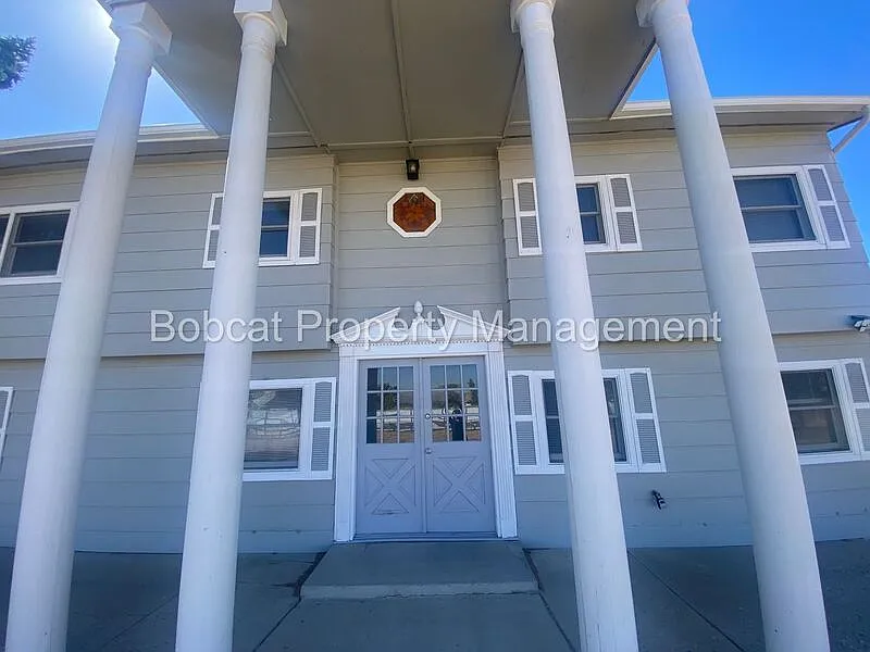 Building Photo - 3722 Lyla Ln #1