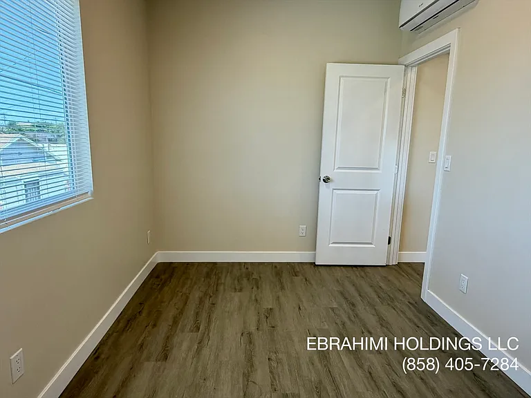 2976 National Ave #3 — Photo 16