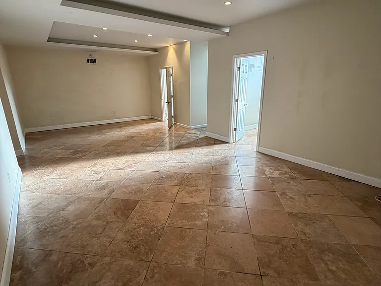 108 Richmond St #1 — Photo 41