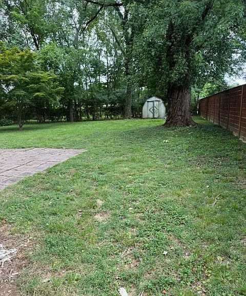 419 Chadwell Dr — Photo 16