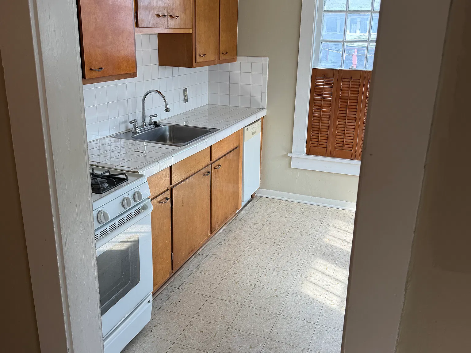 1 bed, 600 sqft, $850 — Photo 4