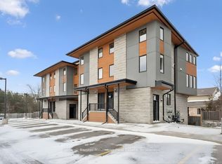 32 Arkell Rd #8, Guelph, ON N1L 0L4