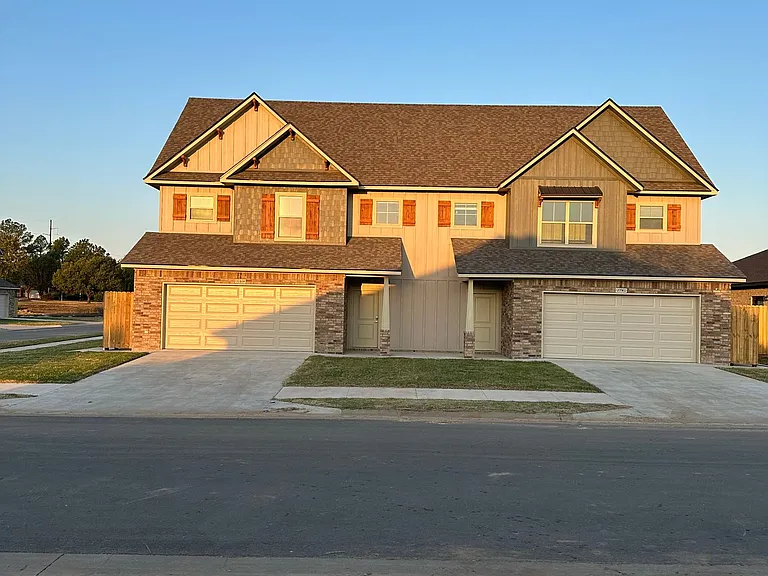 The Village at Geren Road — Photo 9