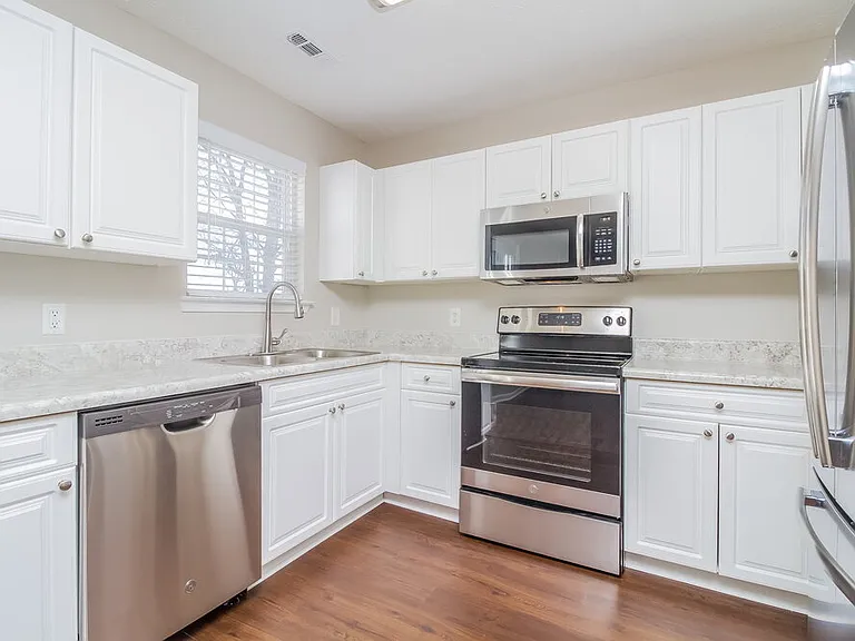 922 Sky Valley Trl — Photo 9