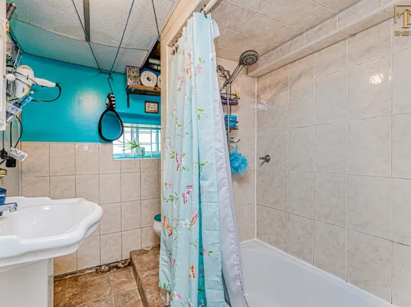 22 Gordon Street image 18 of 32