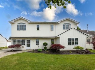 2556 Arleigh Rd, East Meadow, NY 11554
