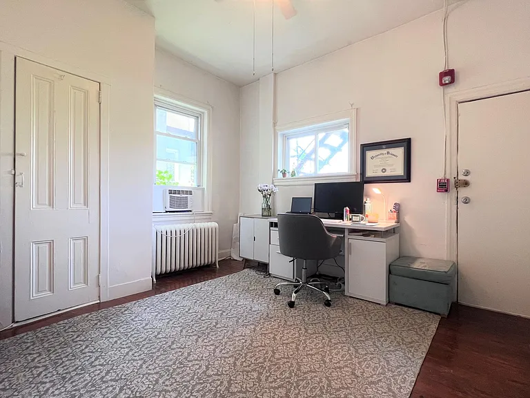 2819 W Girard Ave #2F — Photo 11