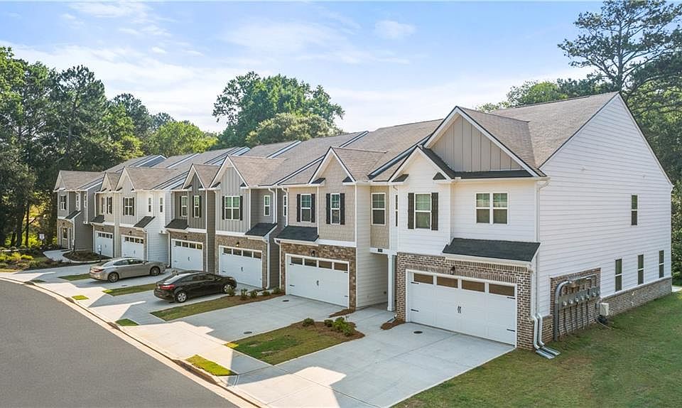 1st image of 1556 Gray Branch Dr #107