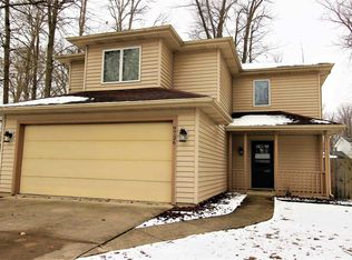 9726 Mariners Ridge Dr, Fort Wayne, IN 46819