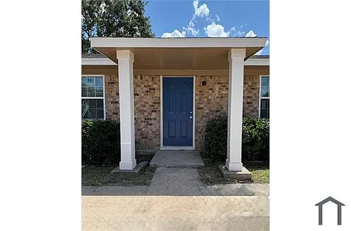 1003 Pirtle St Photo 1