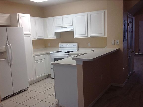 2nd image of 6113 Olivedale Dr