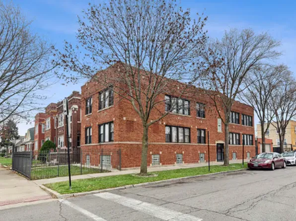 3053 N Leclaire Ave #2S, Chicago, IL 60641