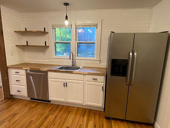 5th image of 3003 Johnson Ln