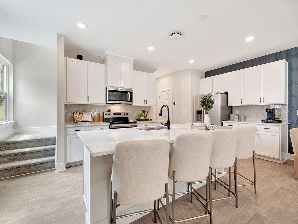 1st image of 2914 Spring Manor Way
