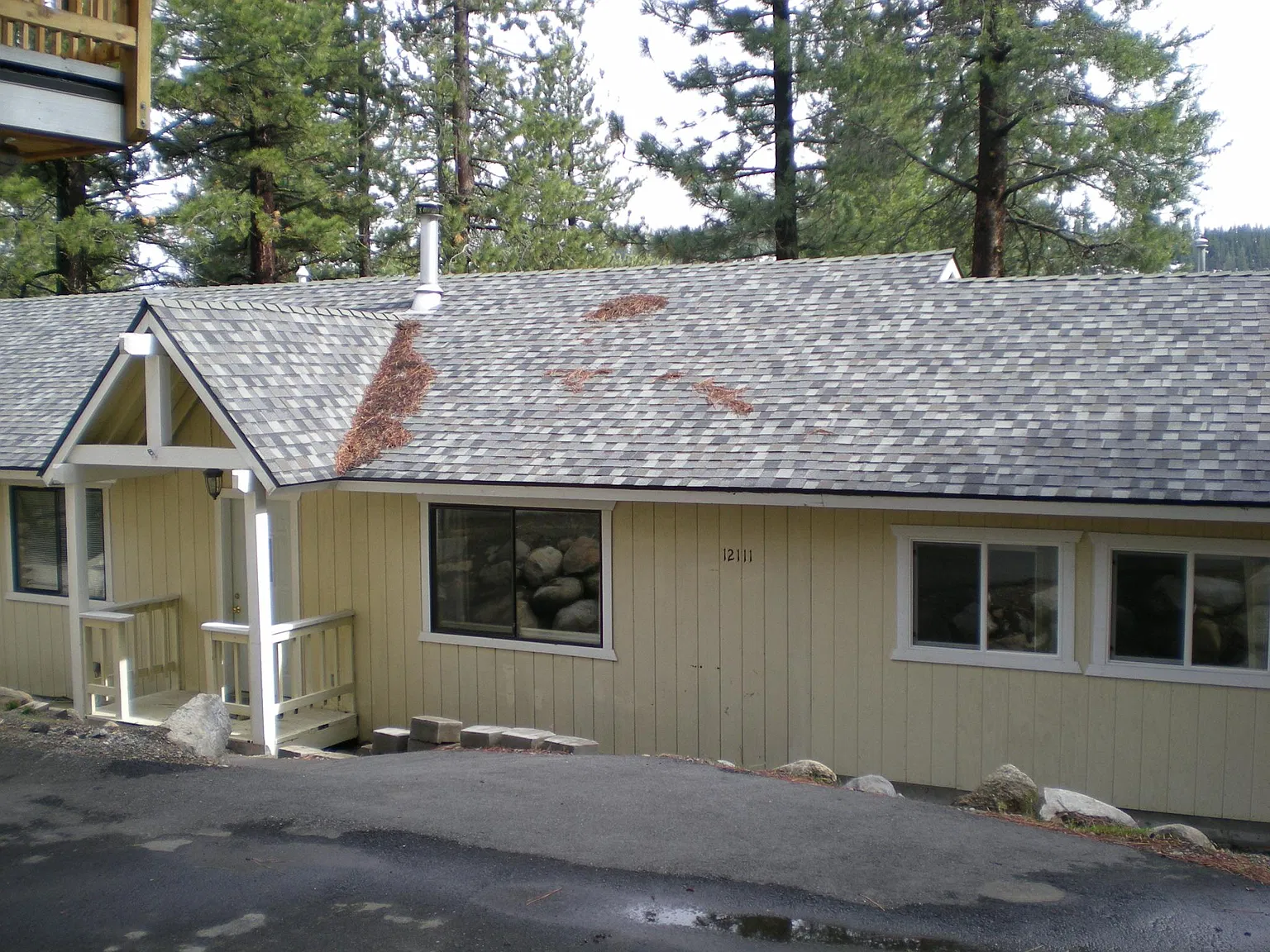 3 bed, 1900 sqft, $3,200 — Photo 1