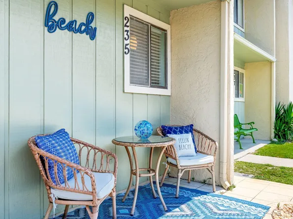 235 Saint Katherine Blvd, Panama City Beach, FL 32407