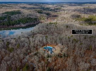 5694 N Ridge Dr, Douglasville, GA 30135