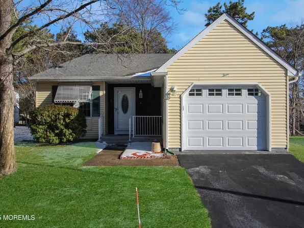 3 Valley Court, Whiting, NJ 08759