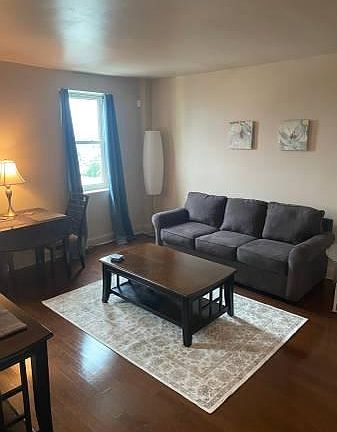 3rd image of 1205 Saint Charles Ave APT 1216