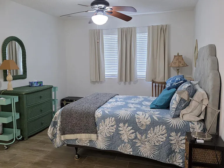 3402 Gardens East Dr #14A — Photo 7