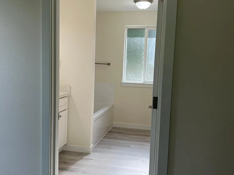 60 Foster Rd NE — Photo 10