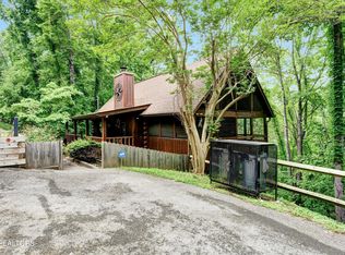 1748 Ridgecrest Dr, Sevierville, TN 37876