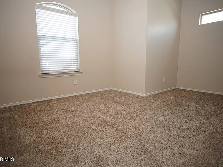 2136 William Caples St — Photo 20